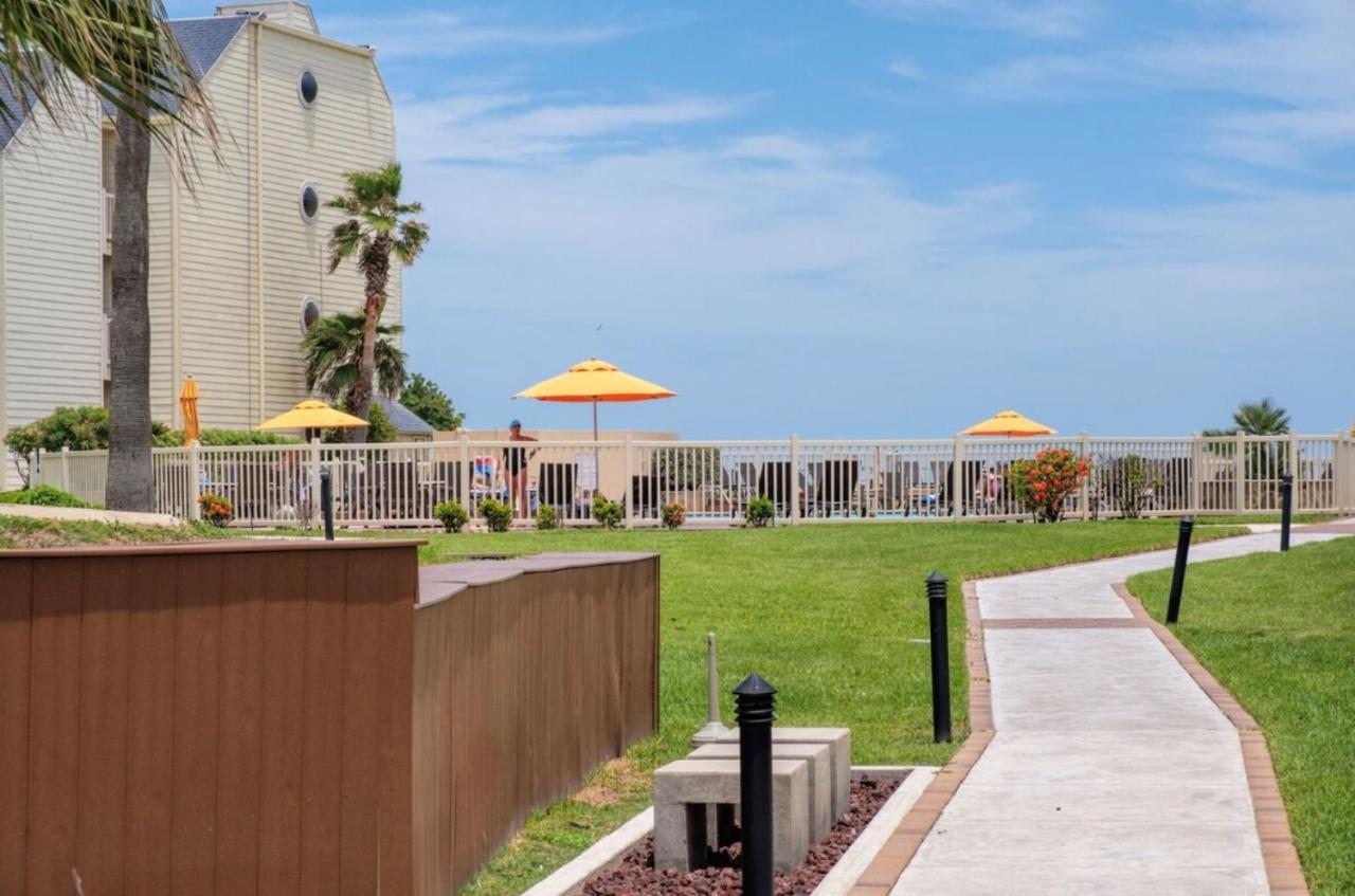 New Stunning Ocean-View Beachfront Resort, Heated Pool! South Padre Island Extérieur photo