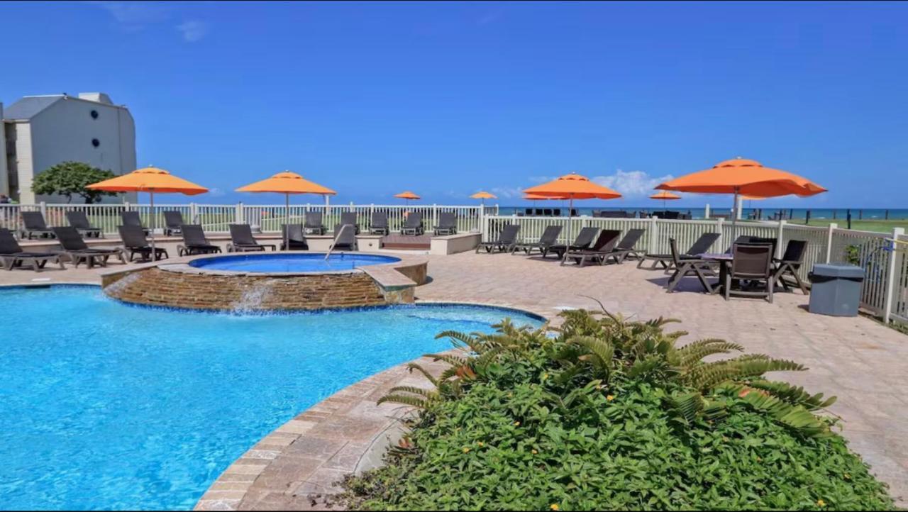 New Stunning Ocean-View Beachfront Resort, Heated Pool! South Padre Island Extérieur photo