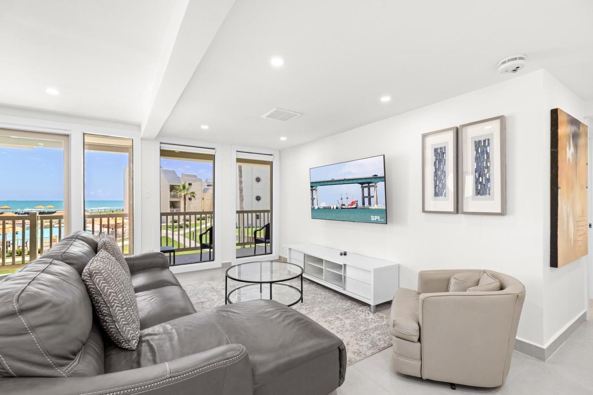New Stunning Ocean-View Beachfront Resort, Heated Pool! South Padre Island Extérieur photo